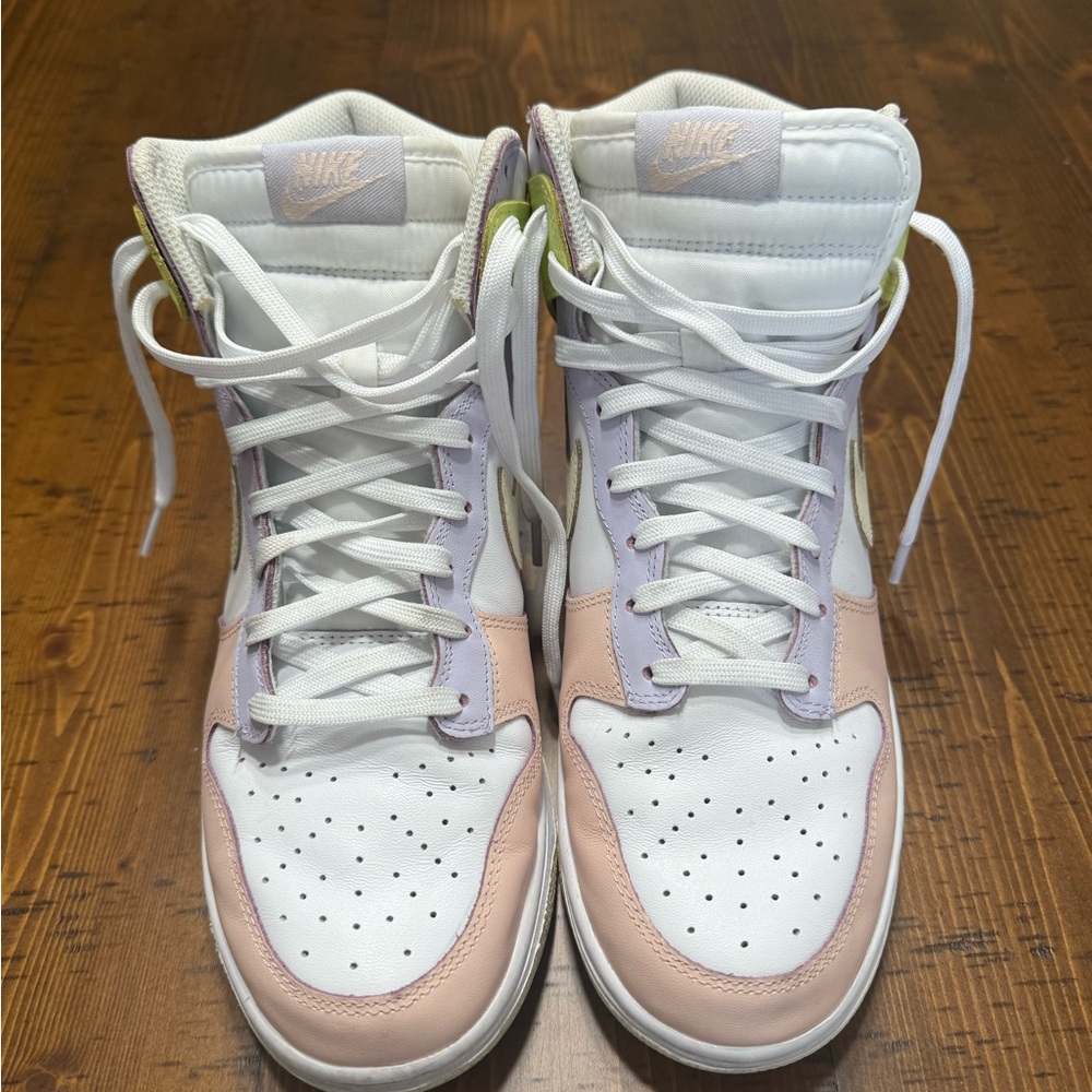 Nike Women's Sneakers - White and Pink